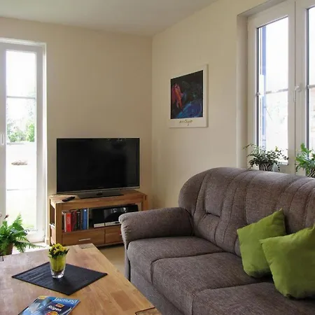 Haus Kranich Modern Retreat 4*