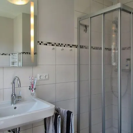 Haus Kranich Modern Retreat Hotel Glowe