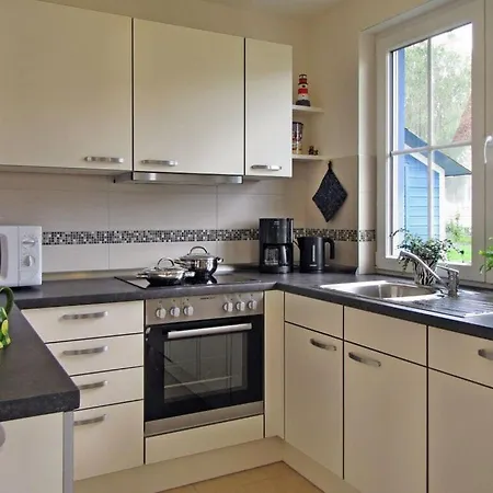 Haus Kranich Modern Retreat Glowe